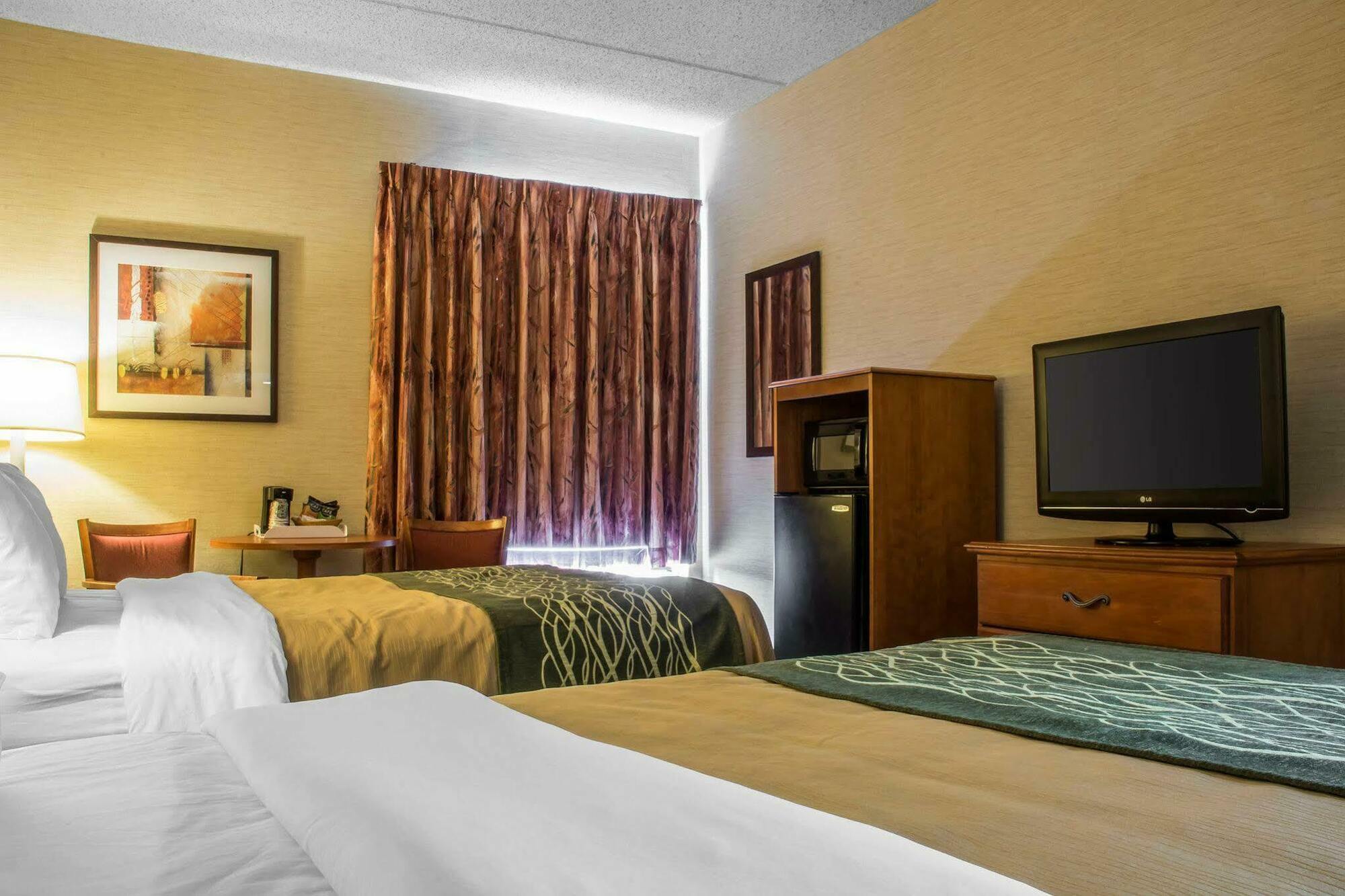 Quality Inn & Suites Mansfield Exterior photo